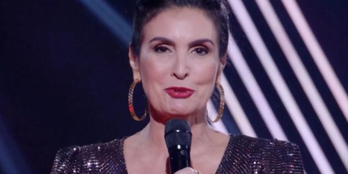 Fátima Bernardes compartilha foto de seu primeiro trabalho na Globo e assume amor pelo seu trabalho (Foto: Reprodução / The Voice da Globo)