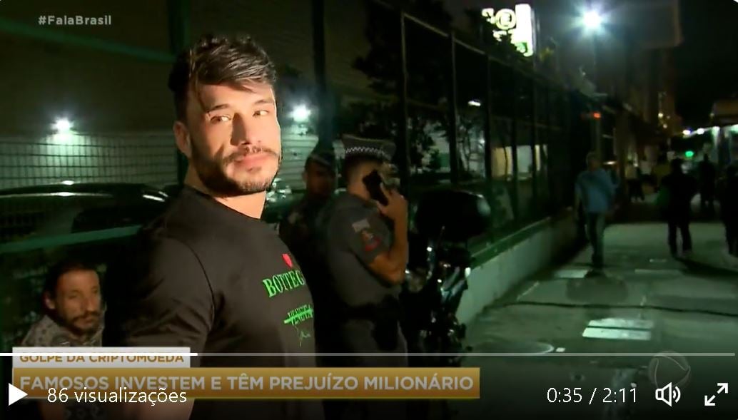 Lucas Viana saindo de delegancia - Foto Reprodução Record