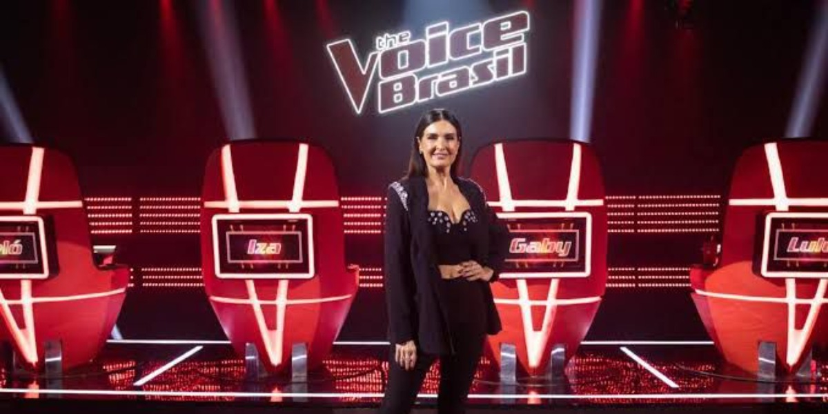 Fátima Bernardes nos bastidores do The Voice Kids (Foto:Reprodução/Globo)