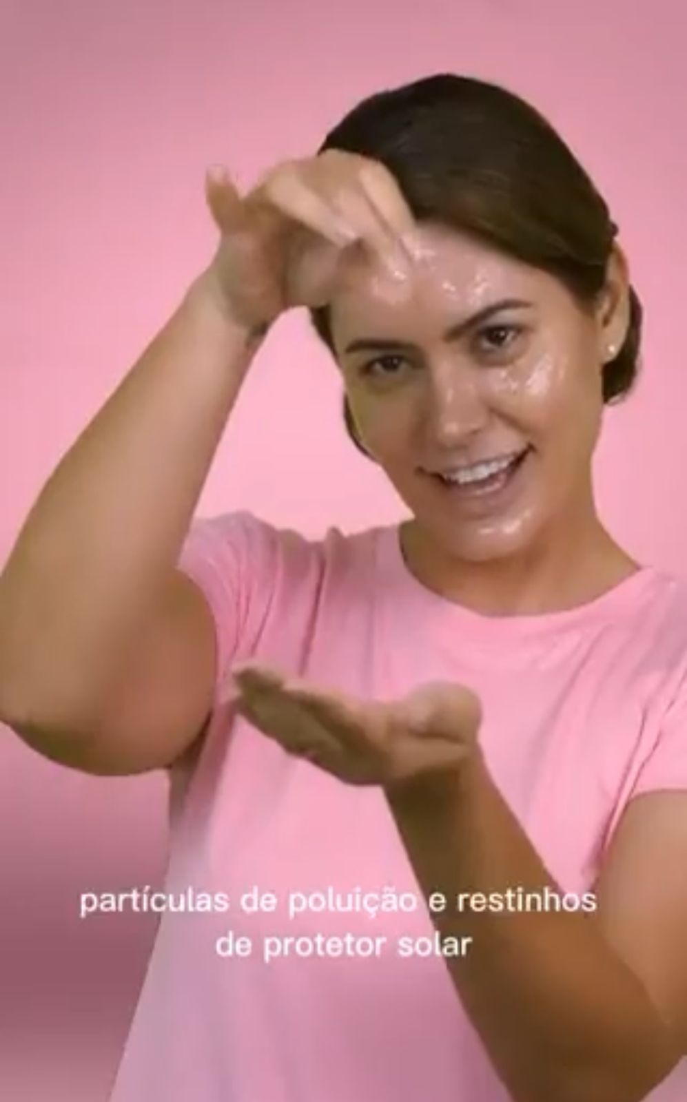 Michelle Bolsonaro lança linha de produtos de Skin Care - Foto Reprodução Internet
