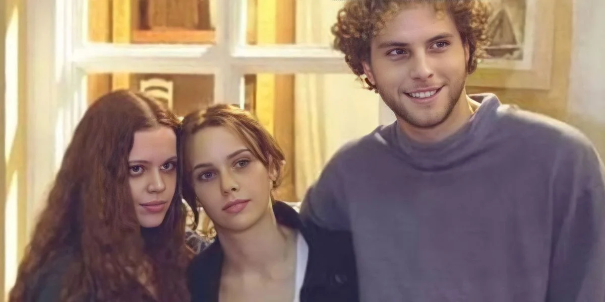 Viviane Victorette, Débora Falabella e Thiago Fragoso viviam em "O Clone", o drama de jovens que enfrentavam o vício das drogas