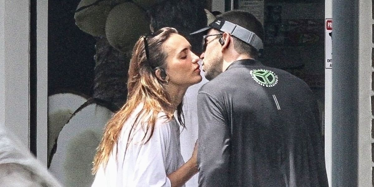 José Loreto para de seguir e manda suposta indireta para Rafa Kalimann, após vê-la aos beijos com novo affair (Foto: AgNews)