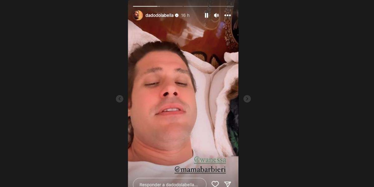 Dado Dolabella mostrou Wanessa Camargo fazendo compras em cama com a amiga (Foto: Reprodução / Instagram)