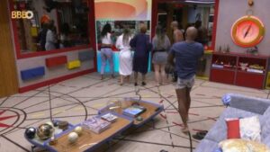 Brothers descobrem repescagem no BBB23 (Foto: Reprodução / Globoplay)