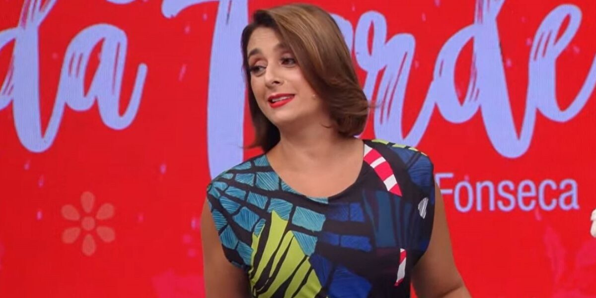 Cátia Fonseca, apresentadora do "Melhor da Tarde", da Band, está bem empolgada com a novidade (Foto Reprodução/Internet)