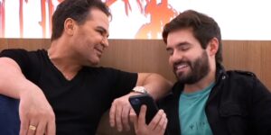 Eduardo Costa em uma recente entrevista ao canal Conceito Sertanejo (Foto: Reprodução / YouTube)