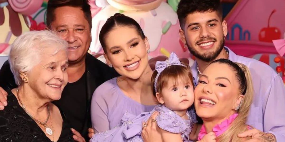 Leonardo junto com sua família e as netinhas (Reprodução: Instagram)