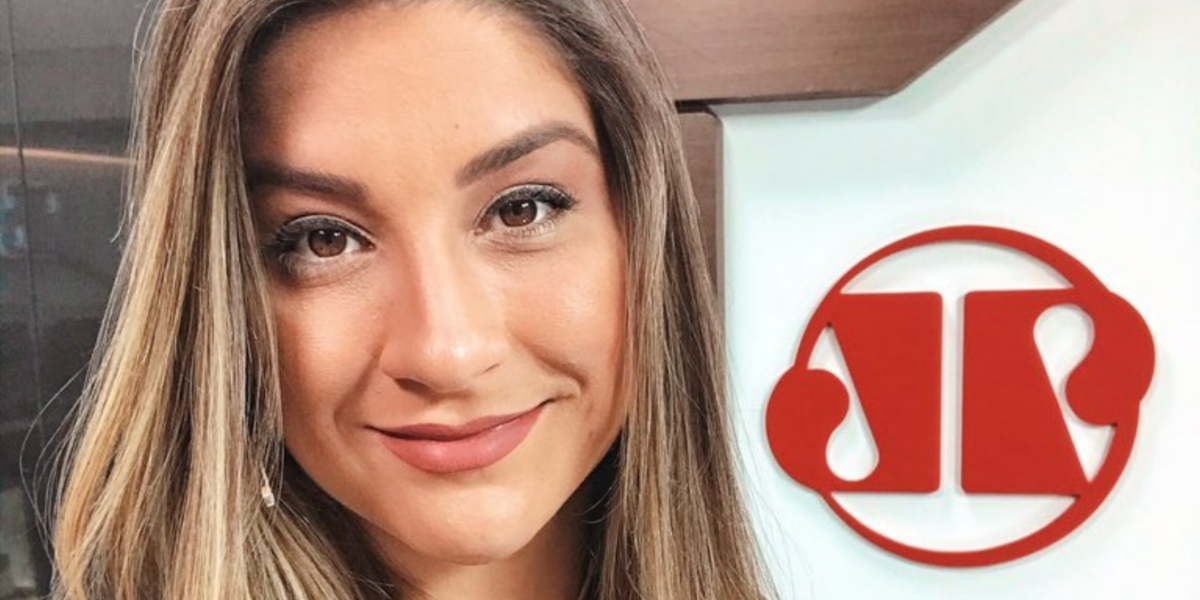 Kallyna Sabino na Jovem Pan News (Foto: Reprodução/Instagram)