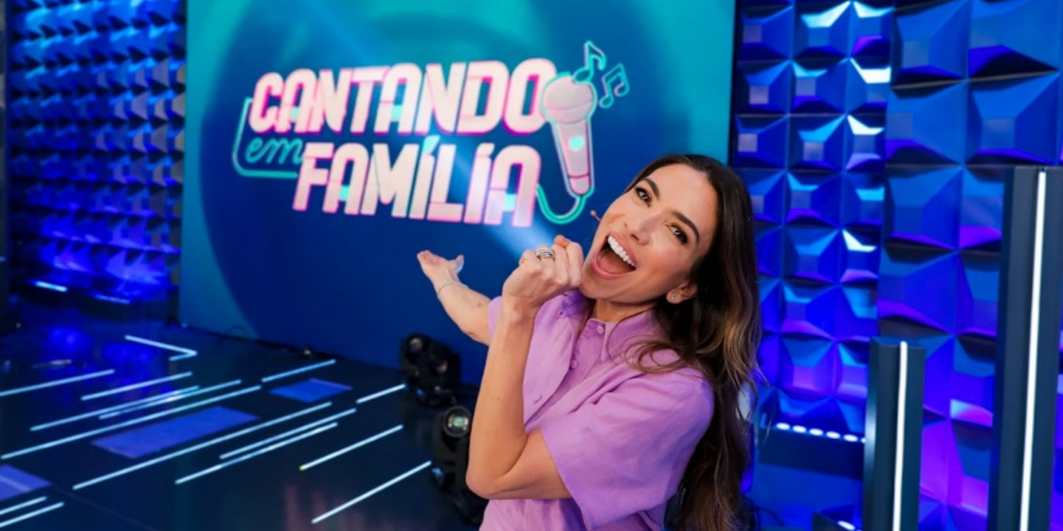 Patrícia Abravanel estreou o quadro inédito "Cantando em Família" (Foto: Gabriel Cardoso/SBT)