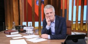 Pedro Bial no comando de seu programa, 'Conversa com Bial' (Reprodução: Globo)