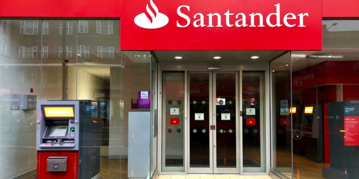 Justiça penhora R$ 71 milhões em contas do Santander - Foto: Reprodução/Internet