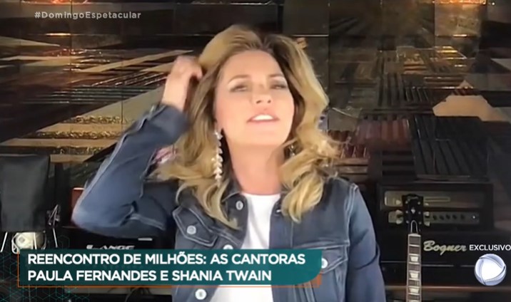 Paula Fernandes recebeu o Domingo Espetacular para falar de Shania Twain (Foto: Reprodução)