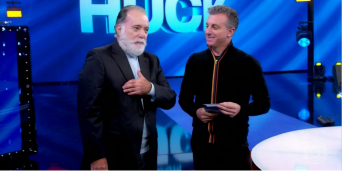 Tony Ramos com Luciano Huck no quadro "Máquina do Tempo" (Foto: Reprodução/TV Globo)