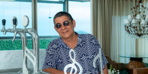 Zeca Pagodinho é dono de duplex discreto mas luxuoso (Foto: Quem)