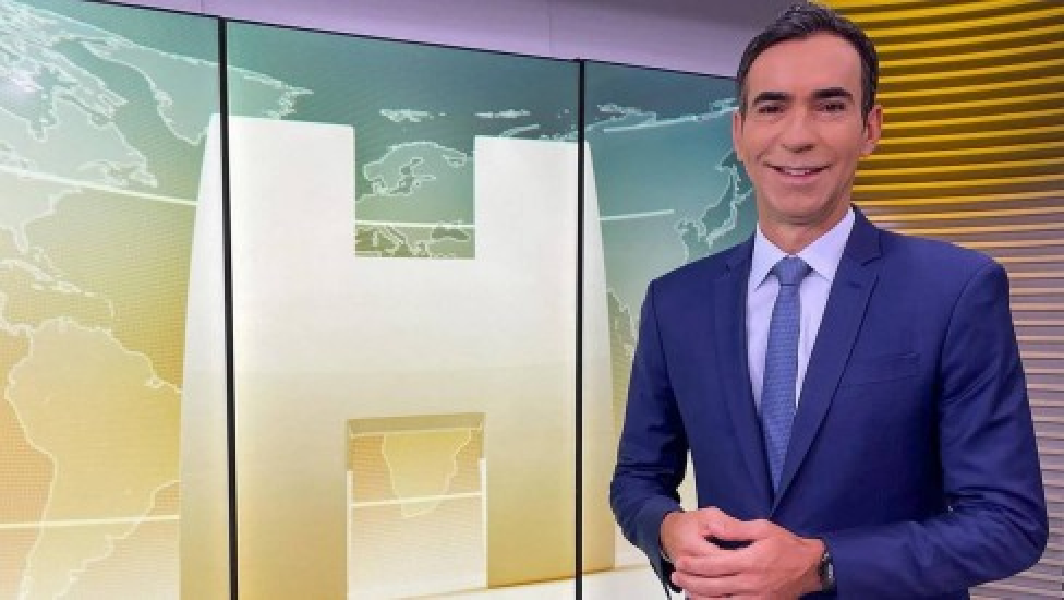 César Tralli sob comando do 'Jornal Hoje' (Foto: Reprodução/ Internet)