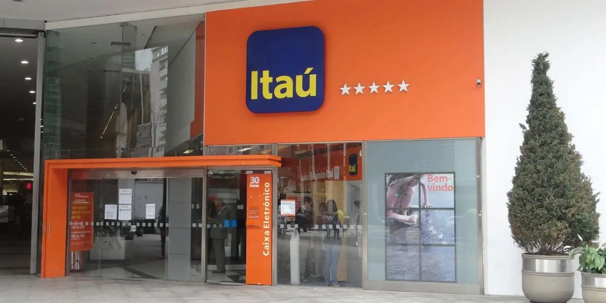 Fachada do Banco Itaú - Foto Reprodução Internet