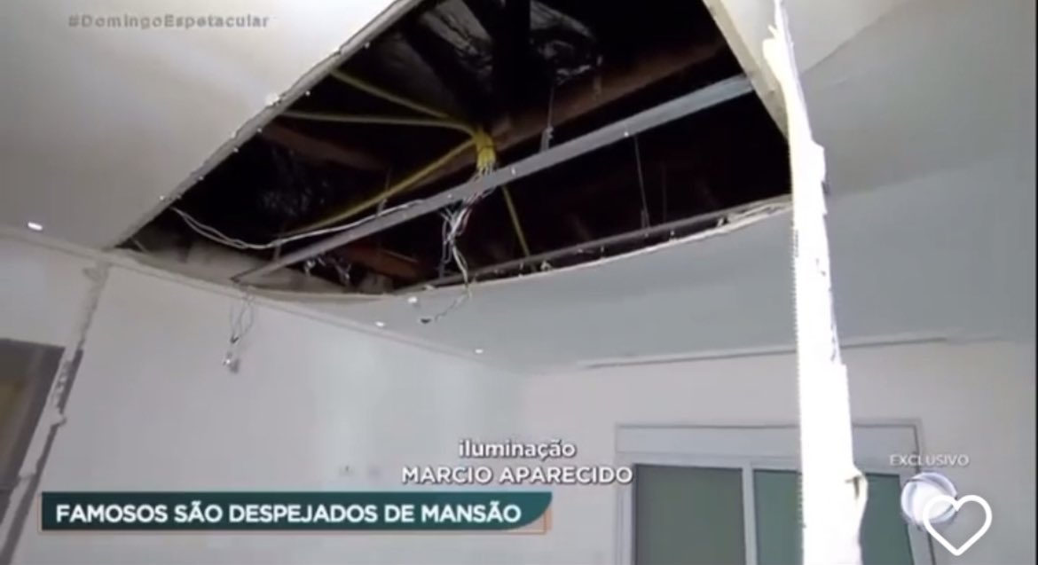 Mansão de Mc Guimê e Lexa danificada - Foto Reprodução Twitter