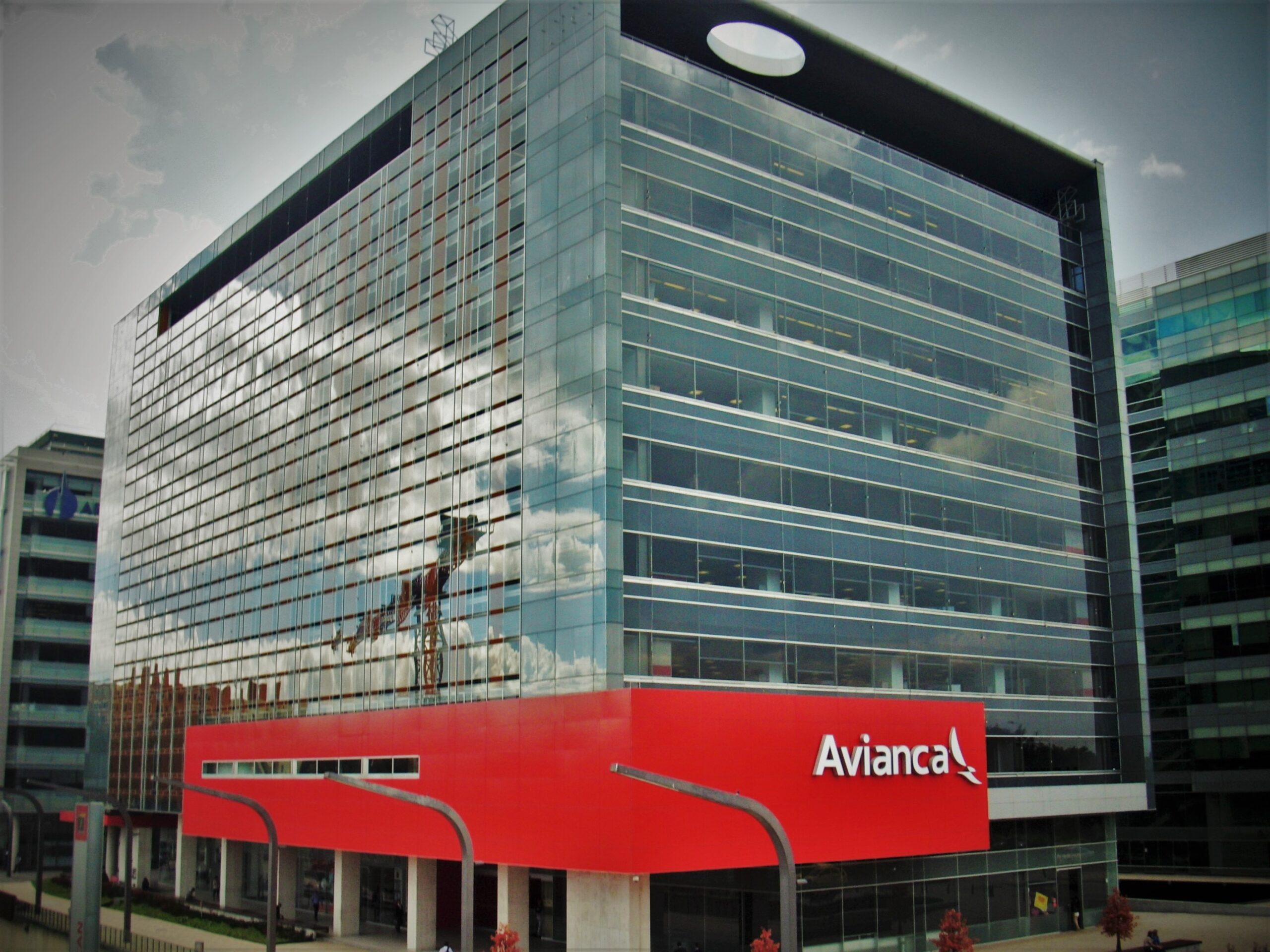 Falência da companhia aérea Avianca no Brasil causou uma série de transtornos entre ex funcionários (Foto Reprodução/Wiki)