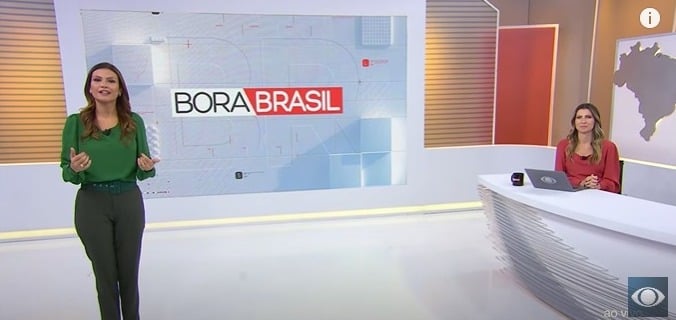 Thaís Dias e Patrícia Rocha comandaram o Bora Brasil desta terça-feira (Reprodução: Band)