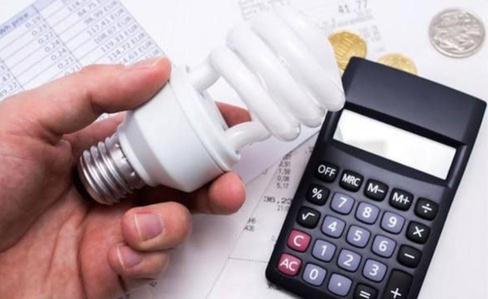 Apenas 53% do valor da conta de luz é o que o consumidor utilizou (Reprodução: Internet)