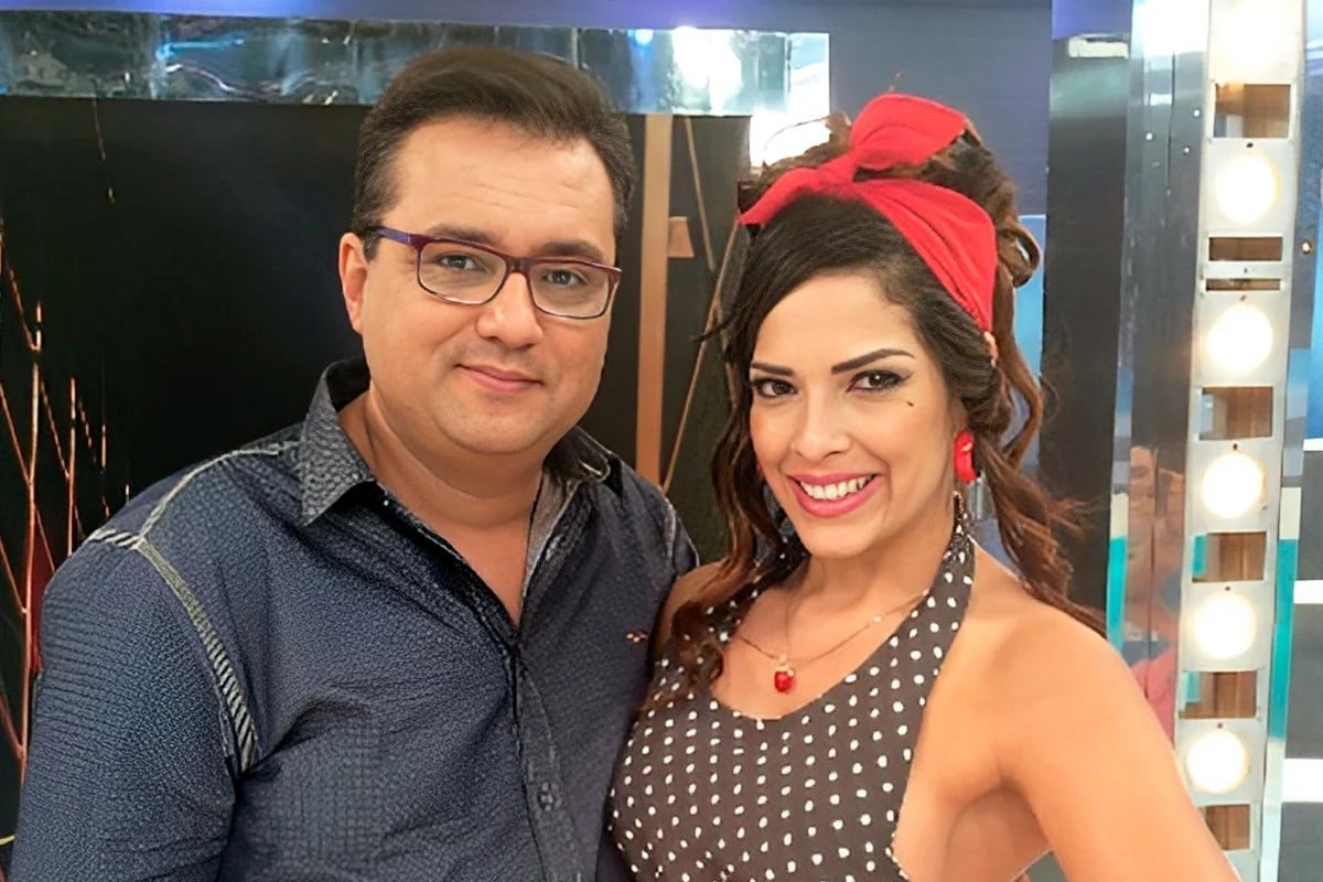 Geraldo Luís e a Candinha, no antigo programa do Domingo Show (Reprodução: Instagram)