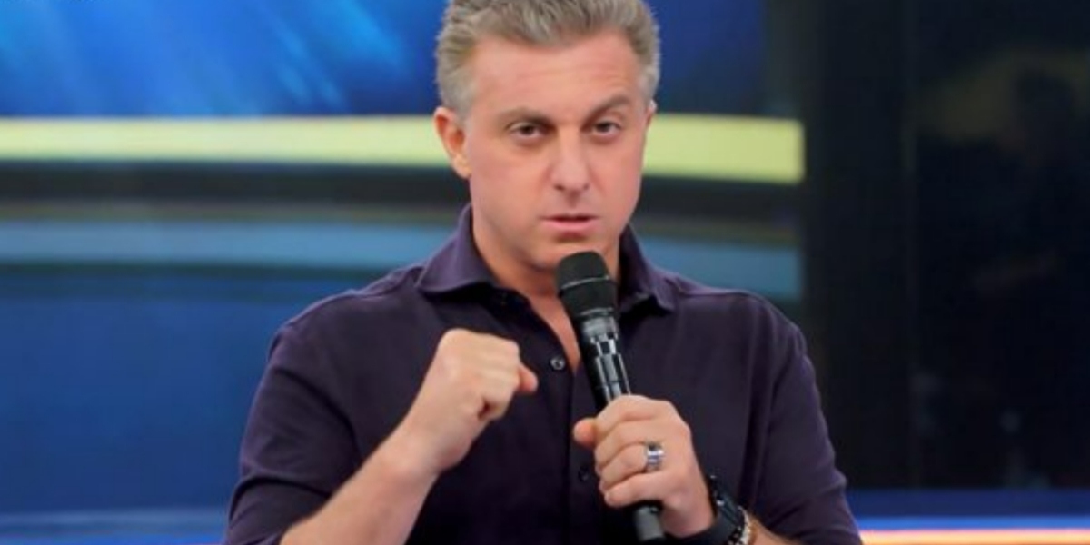 Luciano Huck no "Domingão" (Foto: Reprodução/TV Globo)