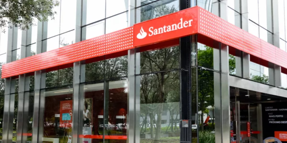 O Santander fechará suas portas durante a sexta-feira santa (Reprodução: Internet)