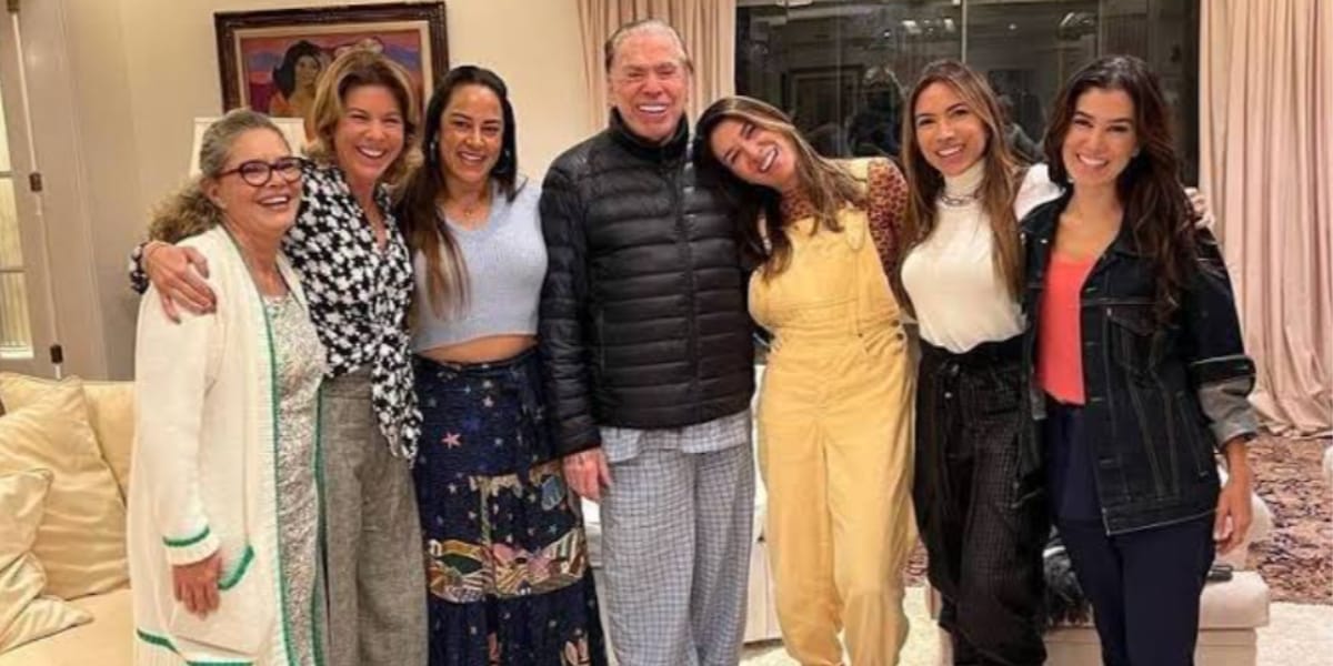 Silvio Santos e todas as filhas reunidas (Reprodução: Instagram)