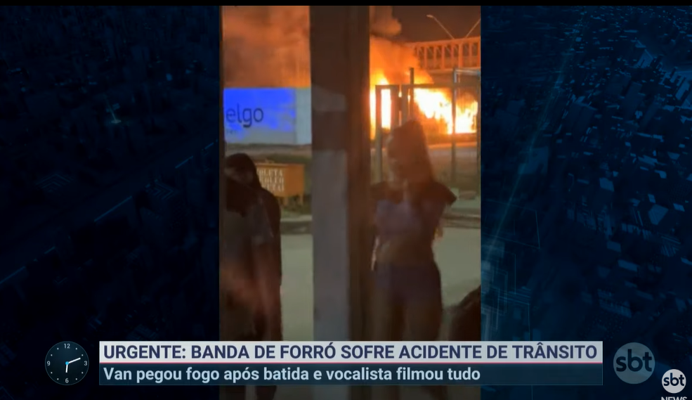 Imagens do incêndio que atingiu a van aonde estava a banda Lambasaia (Foto Reprodução/Youtube)