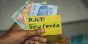 Beneficiários do Bolsa Família já tem data para receber o auxílio (Foto: Reprodução/ Internet)