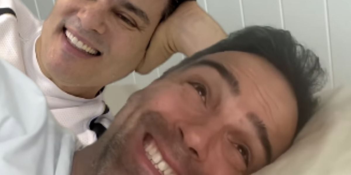 Celso Portiolli Surge Em Vídeo Na Cama Com Tadeu Entre A Gente