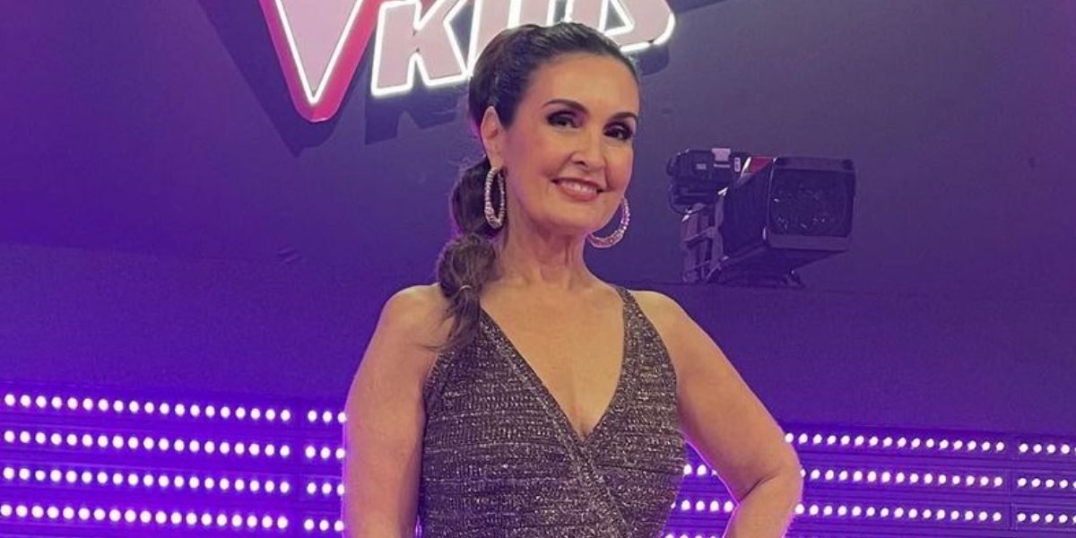 Fátima Bernardes no The Voice Kids (Foto: Reprodução / Globo)