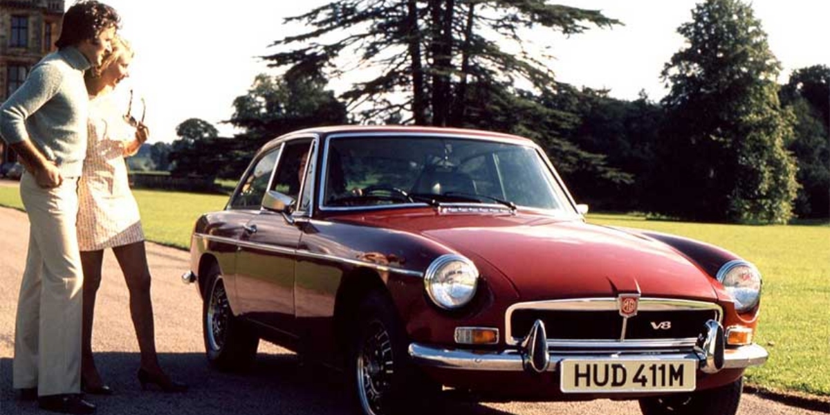 Modelo de carro original dos anos 60 da MG (Foto: Reprodução/Arnold Clark)