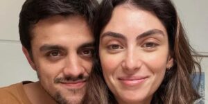 O ator, Felipe Simas e sua esposa, Mariana Uhlmann - Foto Reprodução Internet