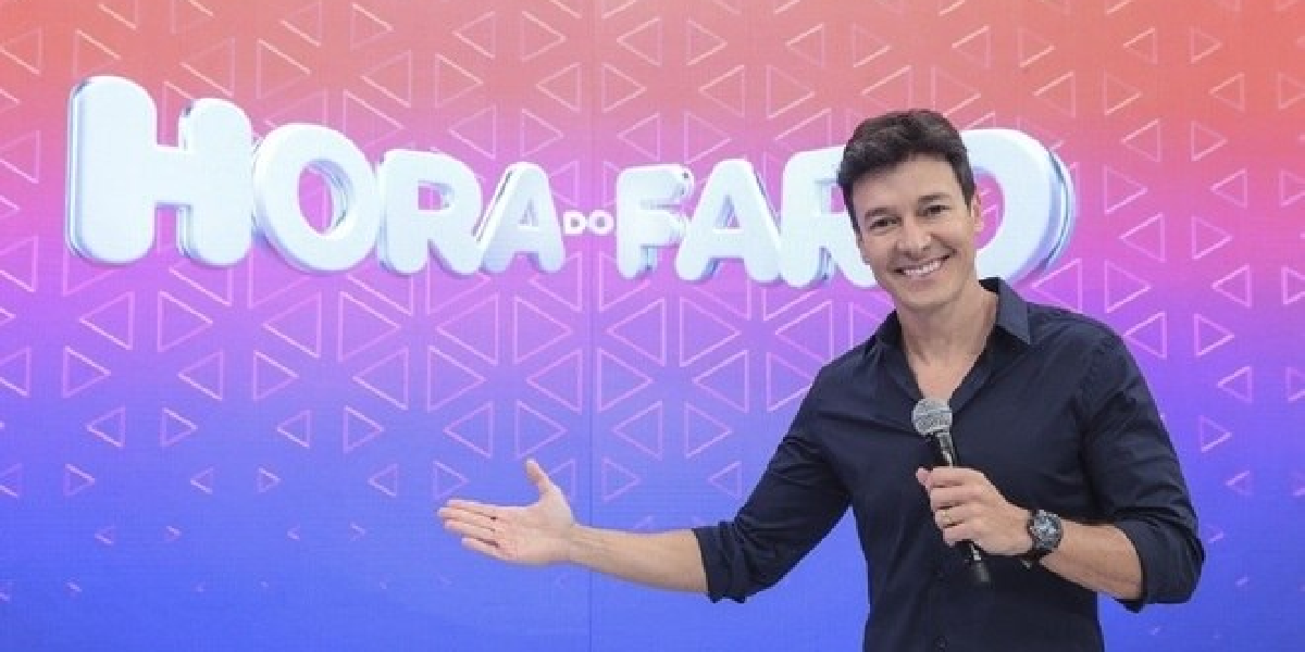 Rodrigo Faro sob comando do 'Hora do Faro' (Foto: Reprodução/ Record TV)