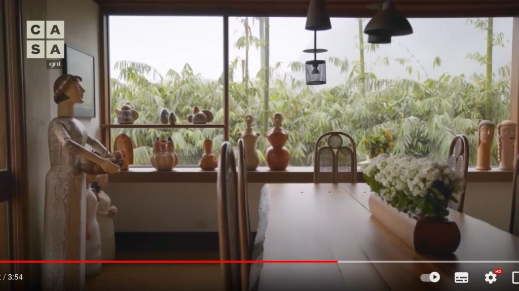 Sala de Jantar da mansão de Marieta Severo no Rio de Janeiro - Foto Reprodução YouTube Casa GNT