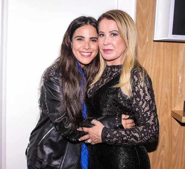 Wanessa Camargo com sua mãe Zilu - Foto Reprodução Internet