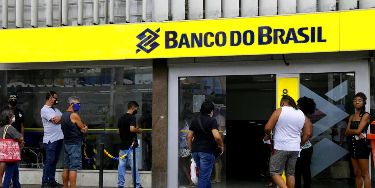 The Bank of Brazil issues a statement regarding the closure of accounts