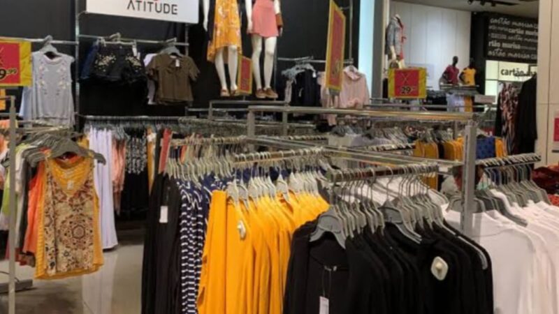 Clothing store closing 100 stores (Reproduction: Internet)