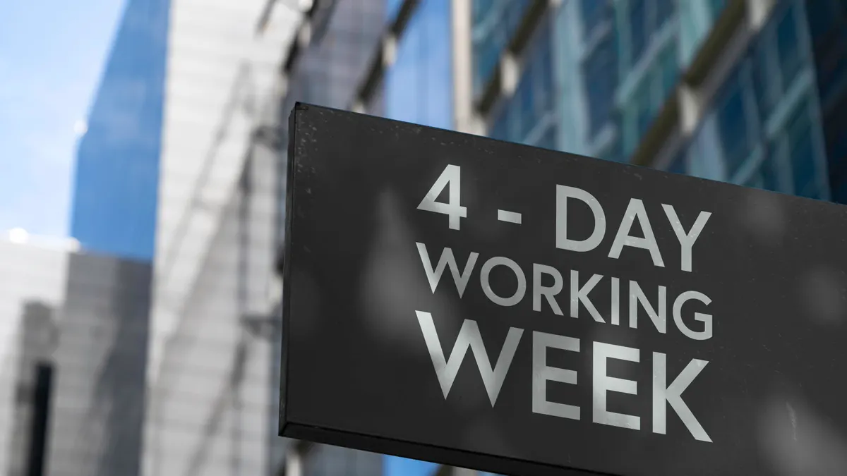 O projeto 4 Day Working Week tem como prioridade aumentar a produtividade em menos carga horária (Foto Reprodução/Internet