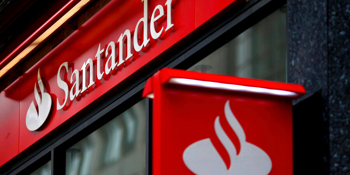 Banco Santander, uma das principais instituições financeiras que operam no Brasil (Foto Reprodução/Internet)