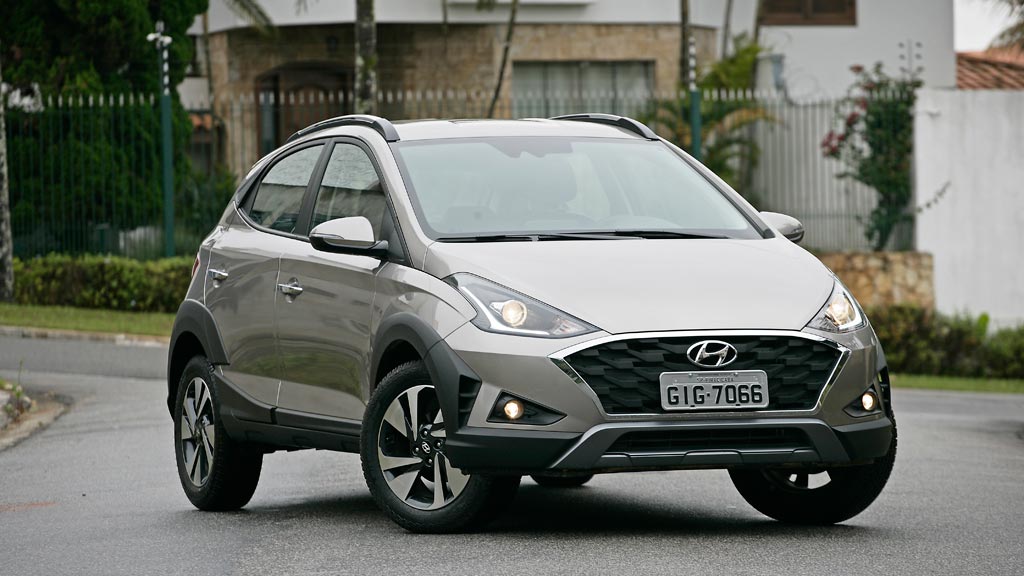 Carro da Hyundai, o HB20X, deixará de ser fabricado (Foto: Reprodução/ Internet)