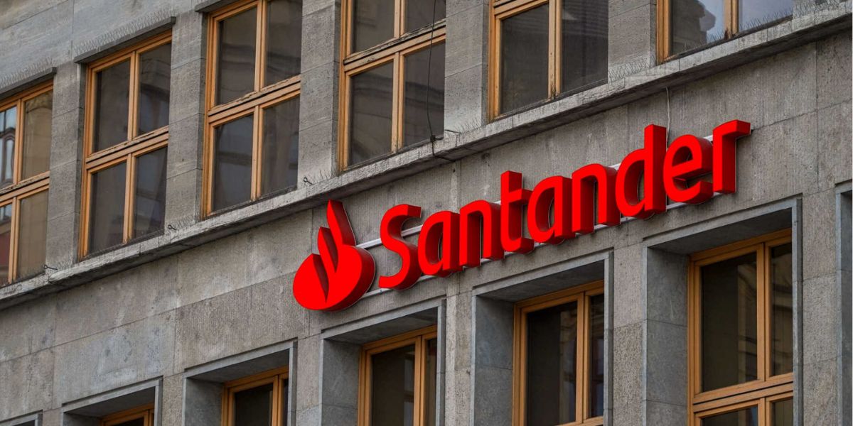 Alerta GERAL: Santander acaba de fazer comunicado IMPORTANTE e pega clientes de surpresa com o que diz - Foto Internet