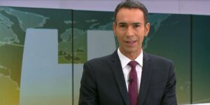 César Tralli no Jornal Hoje (Foto: Reprodução / Globo)