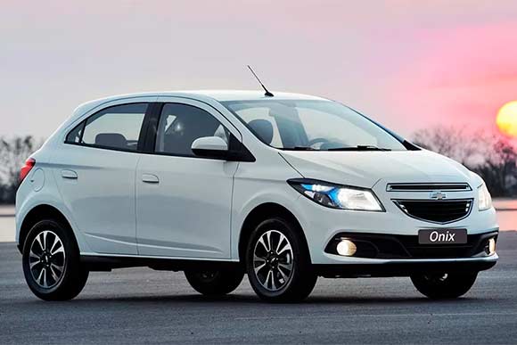 Chevrolet Onix LT 1.4 2014 - Foto Internet