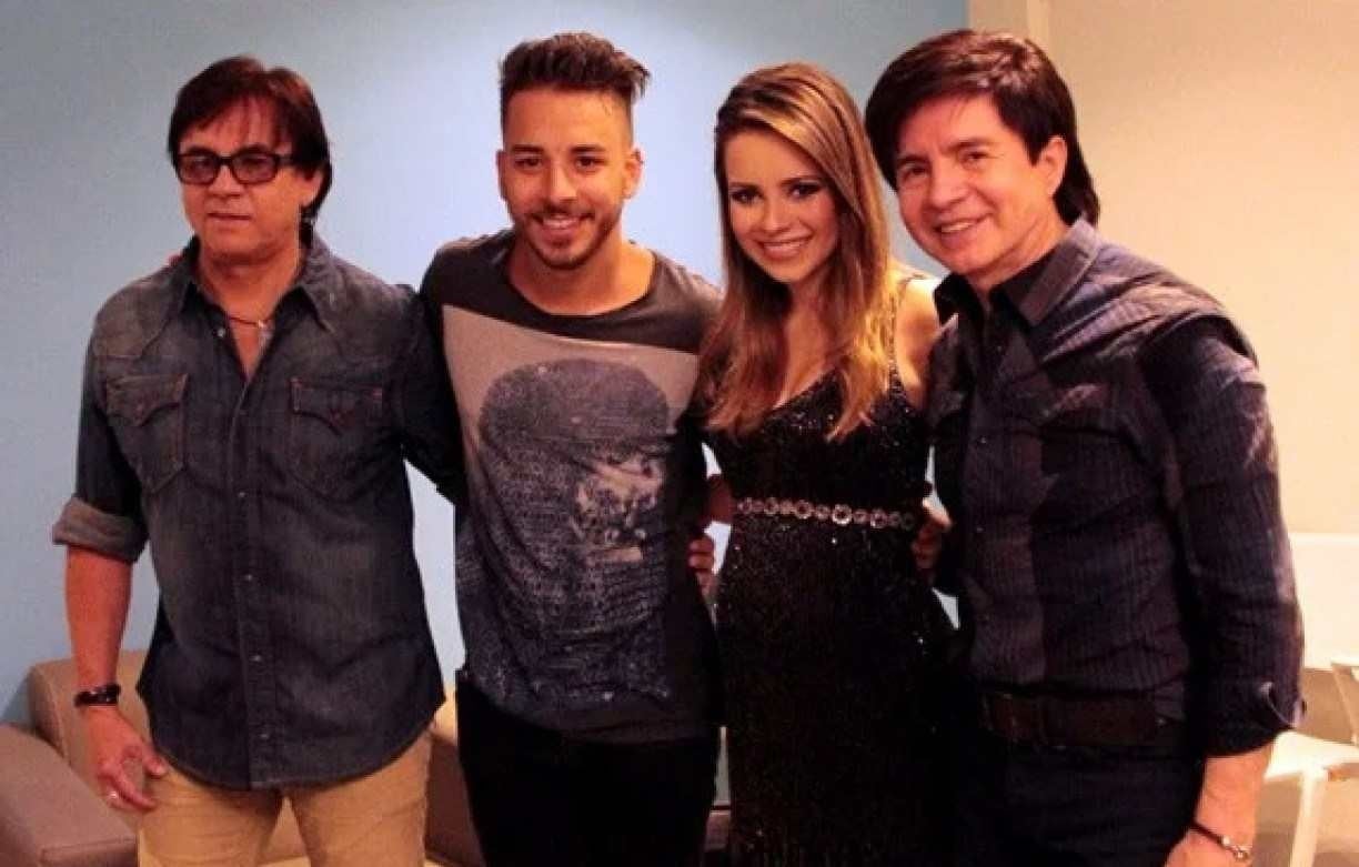 Sandy e Júnior com Chitãozinho e Xororó - Foto Internet