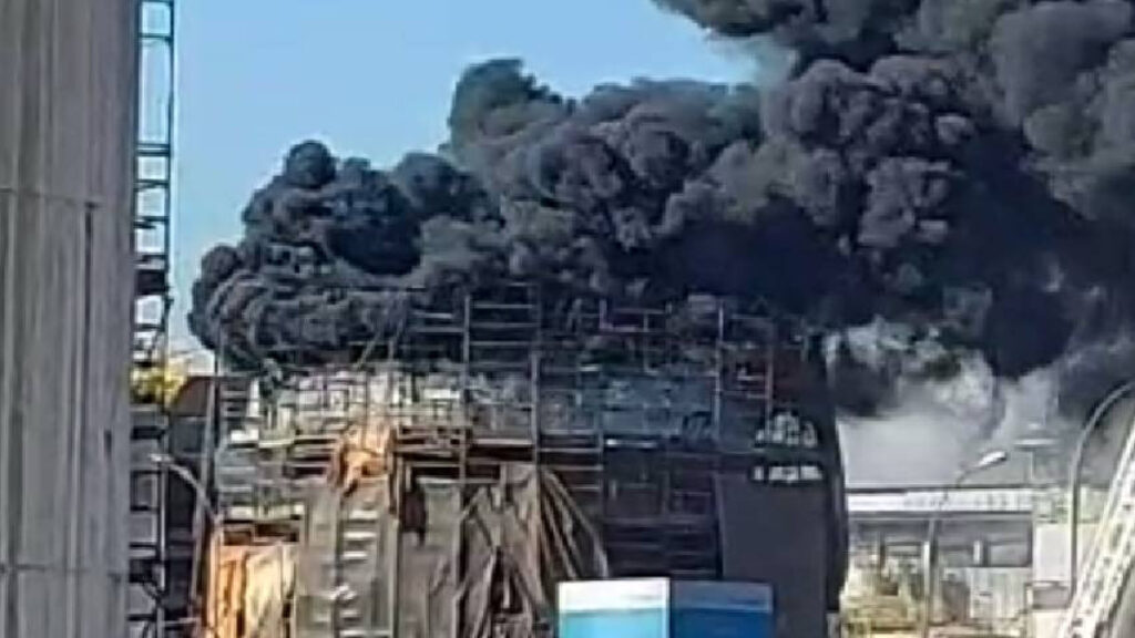 Incêndio na Usina petroquímica da Braskem (Foto: Reprodução/ Internet)