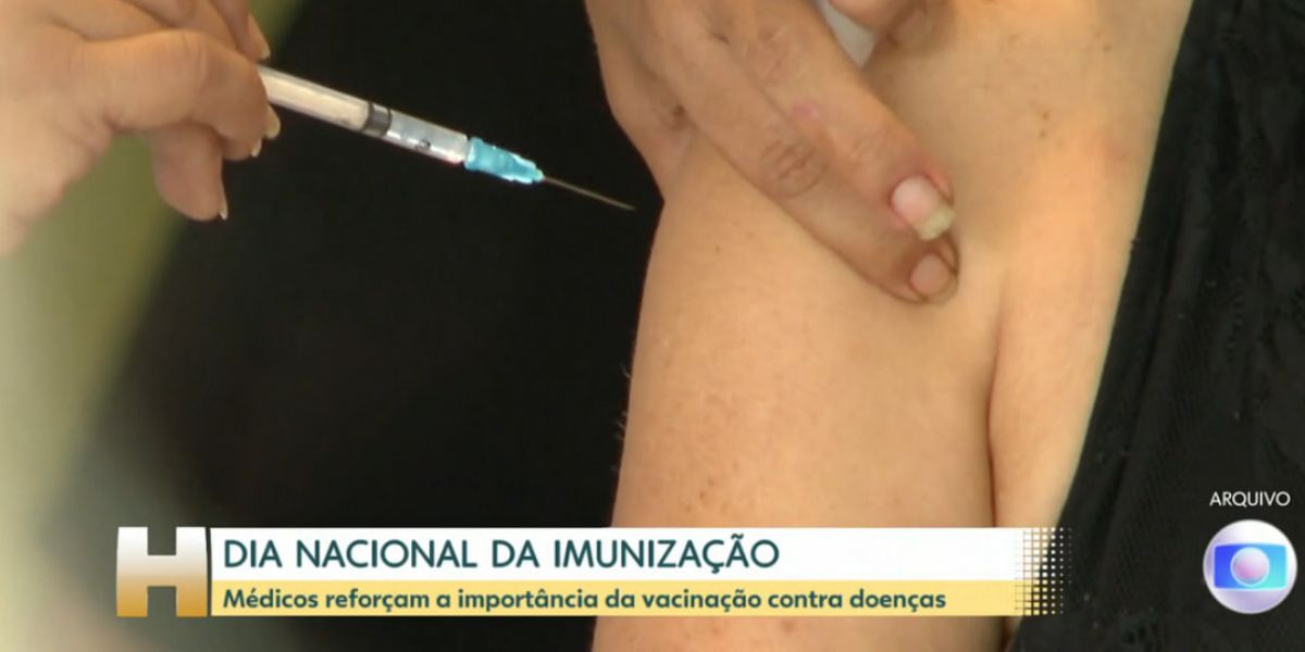 Reportagem sobre vacinação no Jornal Hoje (Foto: Reprodução / Globo)