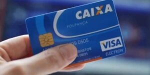 Entenda benefícios da Caixa Poupança (Foto: Reprodução/R7)