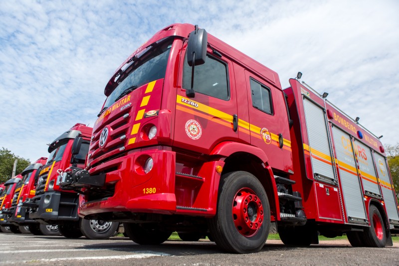 Carro de Bombeiros (Foto: Reprodução, Samu)